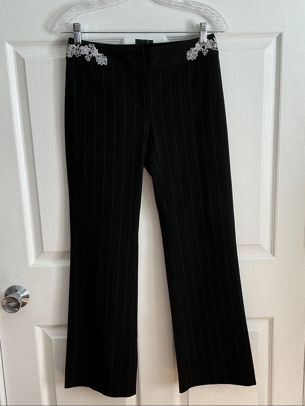 ⭐️⭐️INC  ⭐️⭐️.          Pinstripe Pant with Floral Waistband